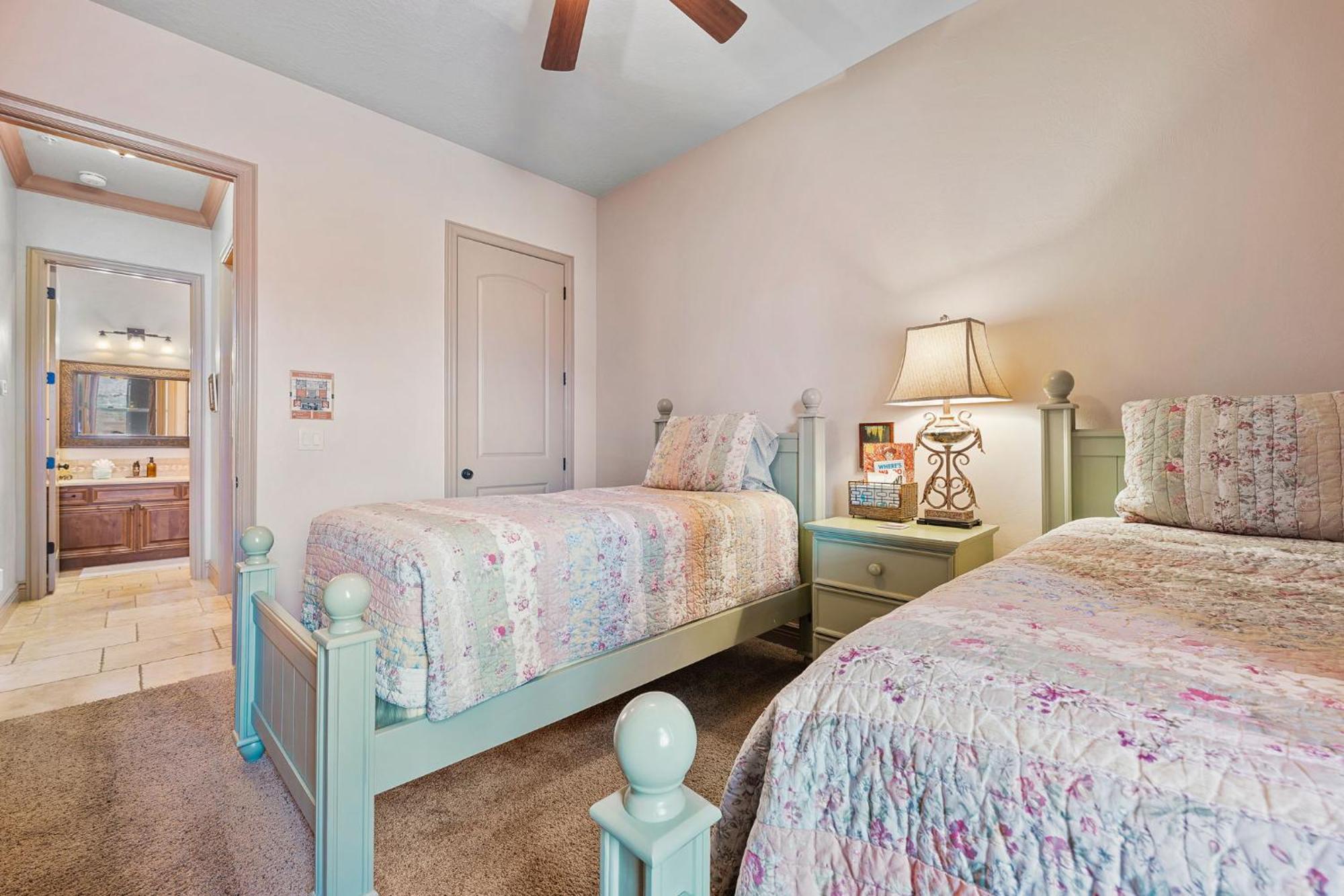 The Condo At Coral Springs Resort ハリケーン エクステリア 写真